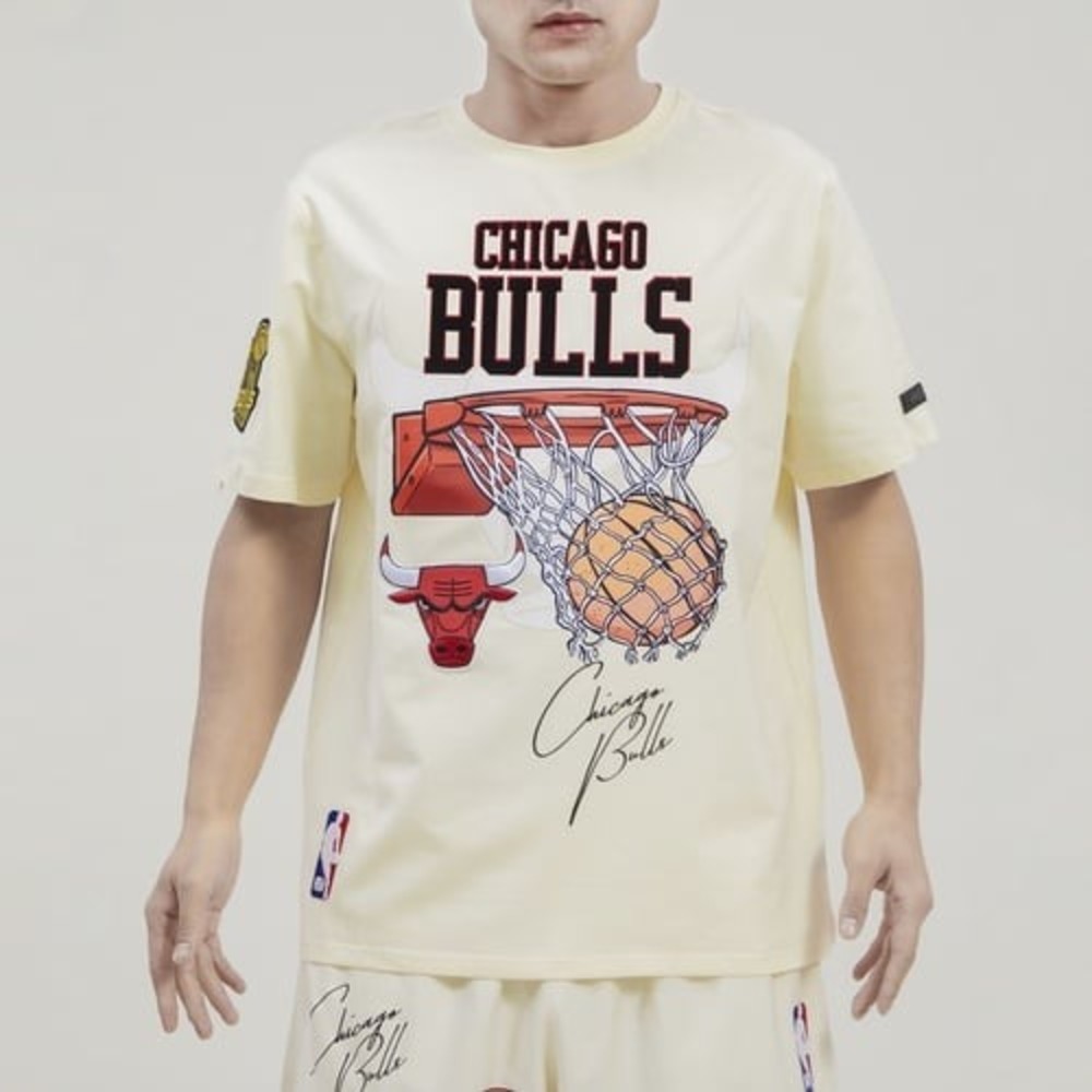 NWOT MENS BULLS CHAMP 2.0 T-SHIRT Size L